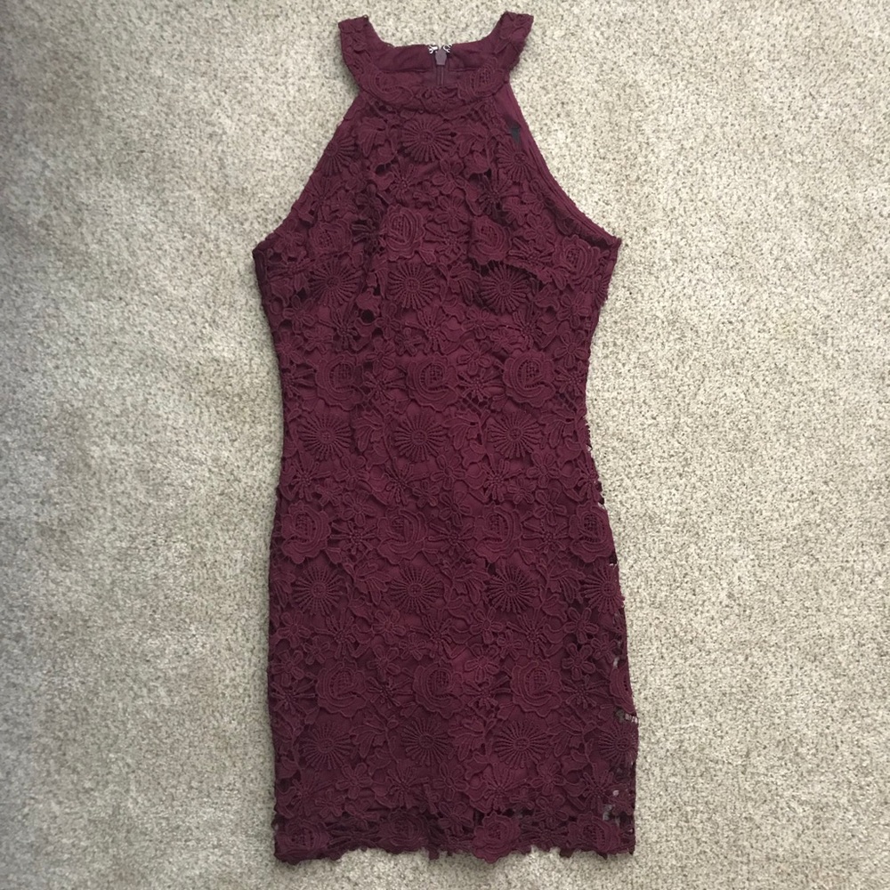 Lulu’s Maroon Lace Dress